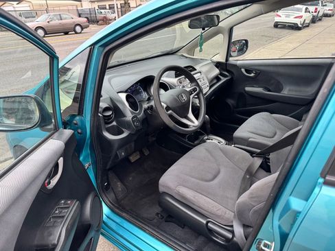 Used 2013 Honda Fit image 9