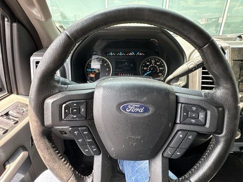 Used 2015 Ford F150 XLT w/ Equipment Group 302A Luxury RWD image 16