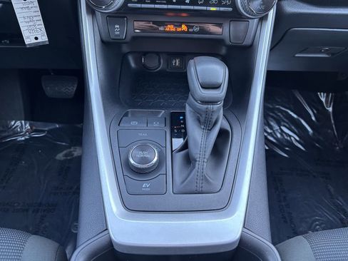 Used 2025 Toyota RAV4 LE image 20