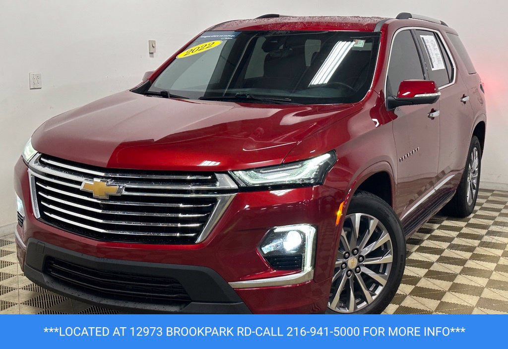 Used 2022 Chevrolet Traverse Premier w/ LPO, Floor Liner Package AWD/4WD image 1