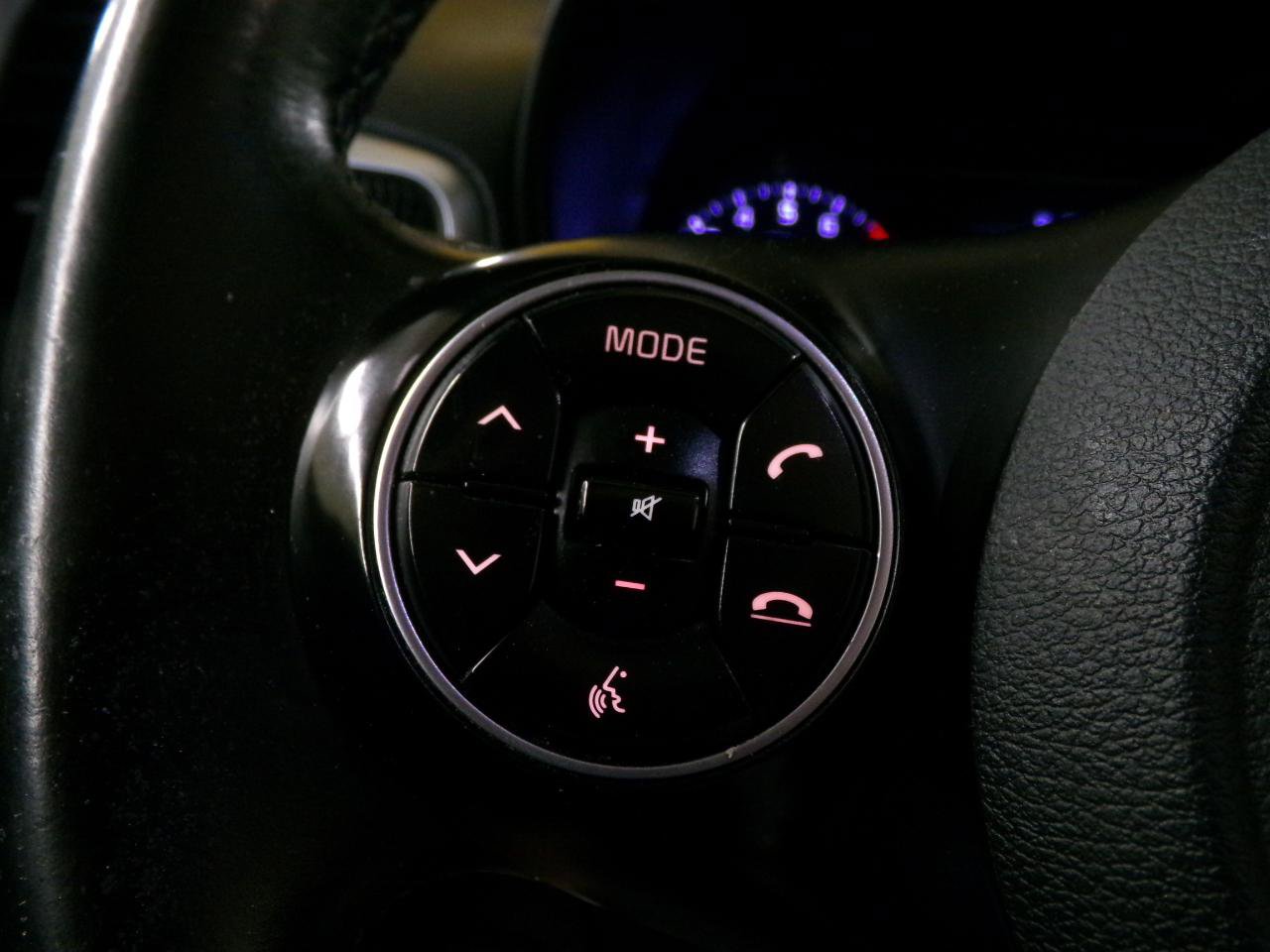 Used 2020 Kia Soul GT-Line w/ GT 2.0L Power Sunroof Package FWD image 21