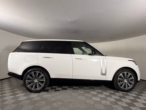Used 2023 Land Rover Range Rover Autobiography AWD/4WD image 9