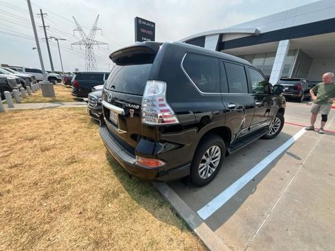 Used 2016 Lexus GX 460 Luxury AWD/4WD image 4