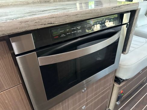 Used 2016 Mercedes-Benz Sprinter 3500 image 46