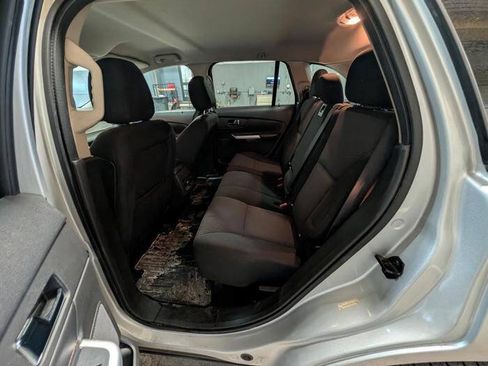 Used 2013 Ford Edge SEL AWD/4WD image 23