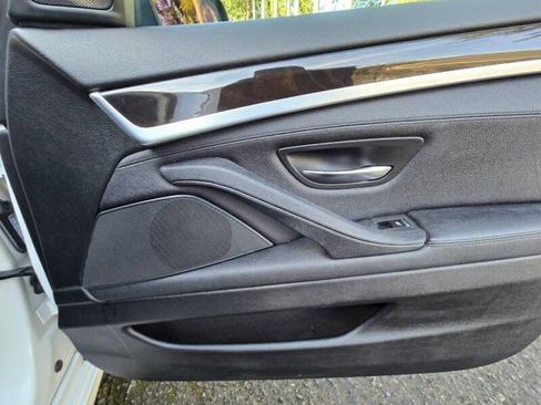 Used 2014 BMW 528i Sedan RWD image 24