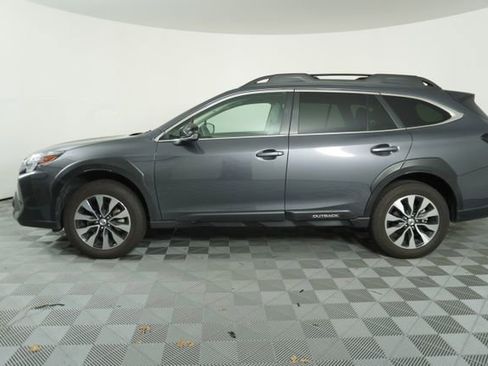 Certified 2025 Subaru Outback Limited image 4