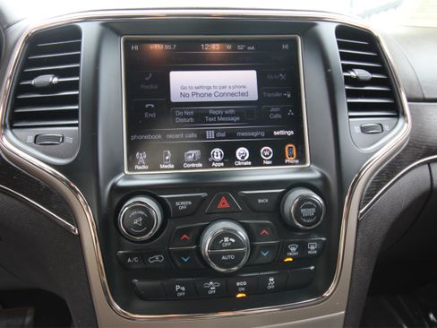 Used 2014 Jeep Grand Cherokee Summit AWD/4WD image 36