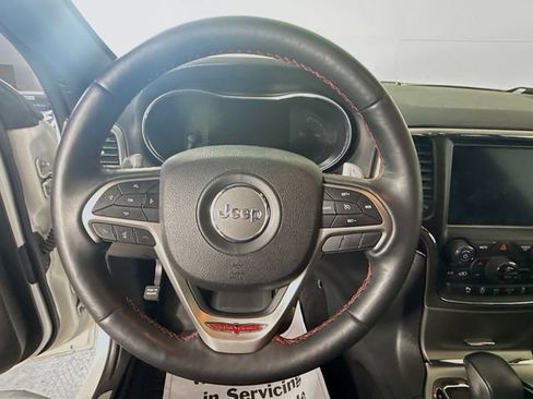 Used 2018 Jeep Grand Cherokee Trailhawk AWD/4WD image 13