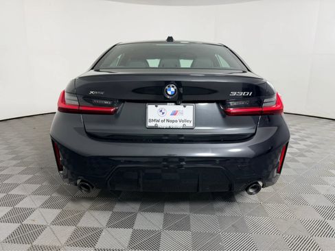 New 2026 BMW 330i xDrive Sedan w/ Convenience Package image 4