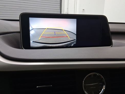 Used 2018 Lexus RX 350L w/ Premium Package image 26