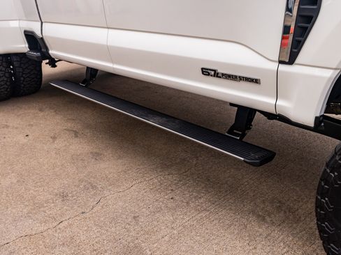 Used 2024 Ford F350 Lariat w/ Lariat Ultimate Package image 13