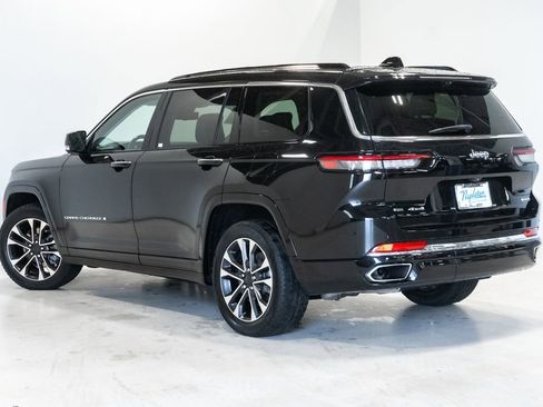 Certified 2021 Jeep Grand Cherokee L Overland w/ Luxury Tech Group IV AWD/4WD image 34