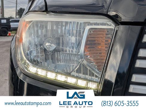 Used 2017 Toyota Tundra Platinum image 9