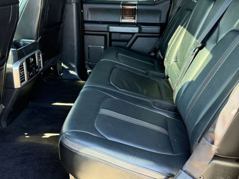 Used 2017 Ford F250 Platinum w/ Platinum Ultimate Package image 26