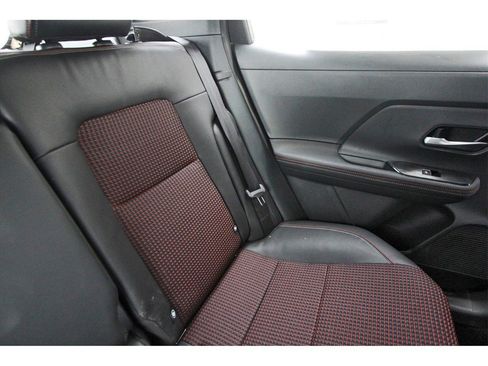 New 2025 Nissan Kicks SR image 12