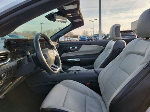 Certified 2024 Ford Mustang Premium image 13