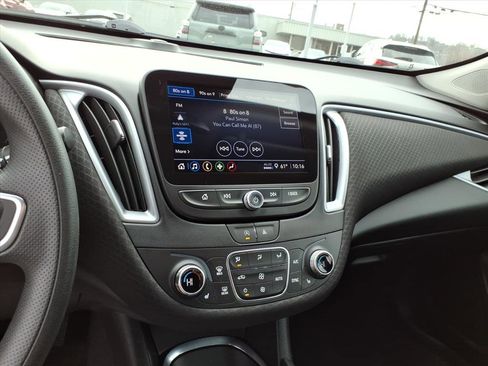Used 2023 Chevrolet Malibu LT image 20