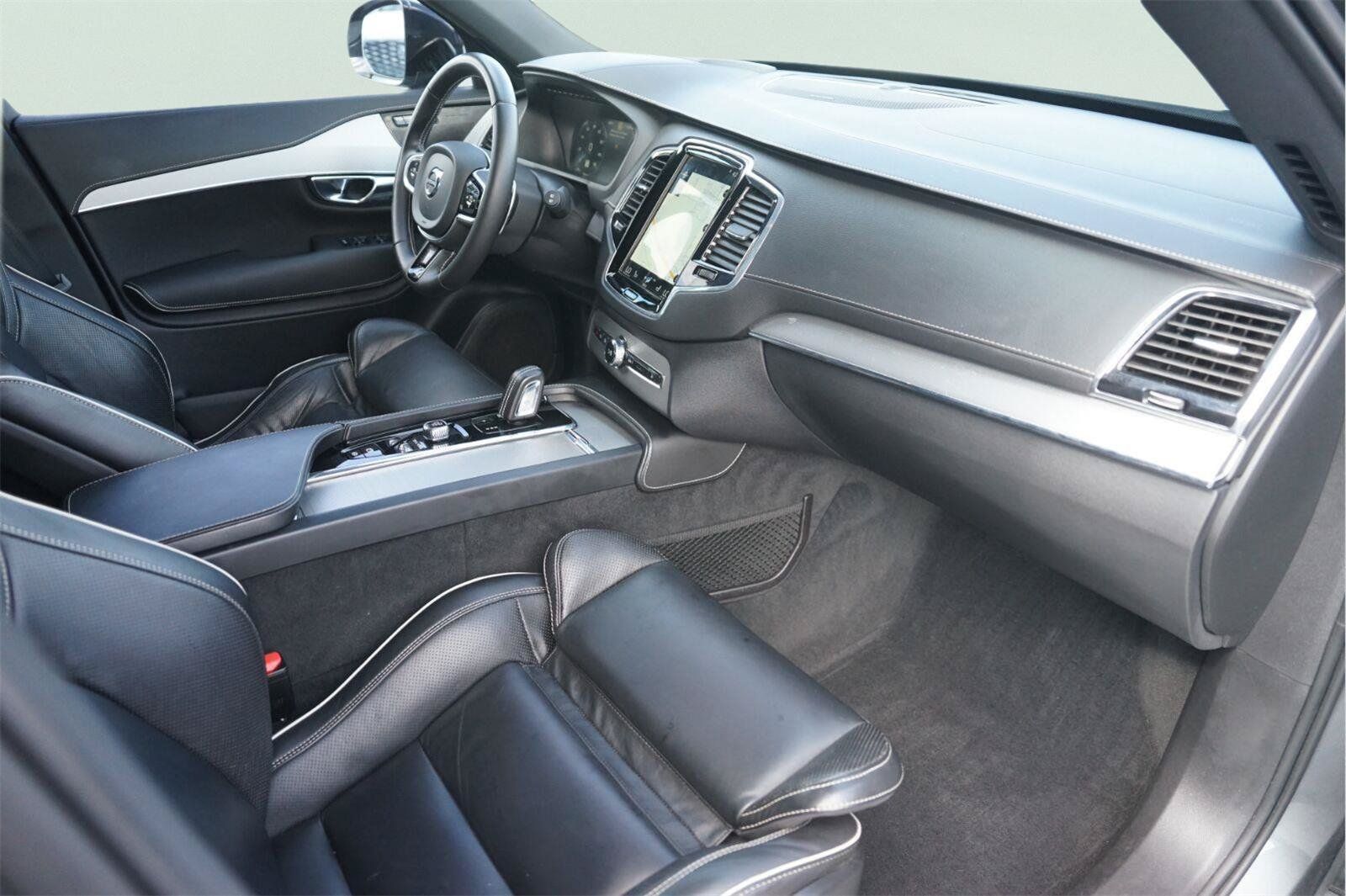 Used 2020 Volvo XC90 T8 R-Design w/ Protection Package Premier AWD/4WD image 20