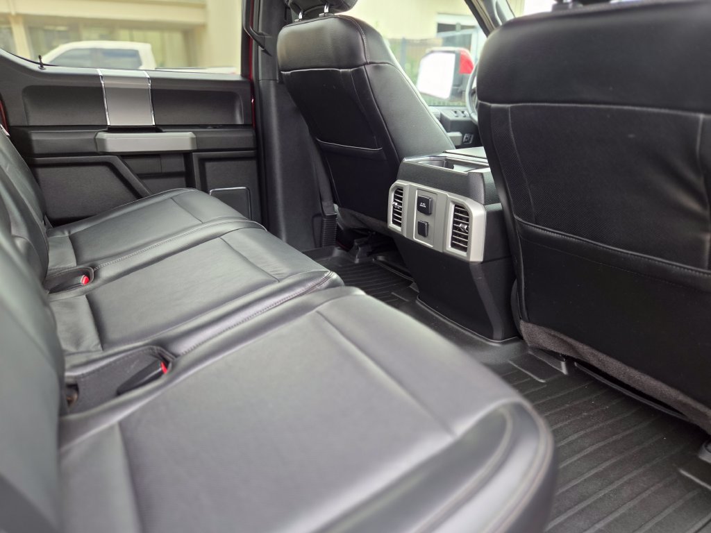 Used 2015 Ford F150 Lariat AWD/4WD image 11