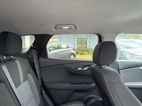 Used 2025 Chevrolet Blazer LT image 14