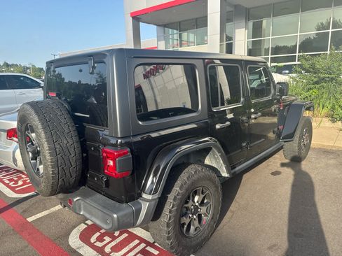 Used 2019 Jeep Wrangler Unlimited Rubicon AWD/4WD image 4