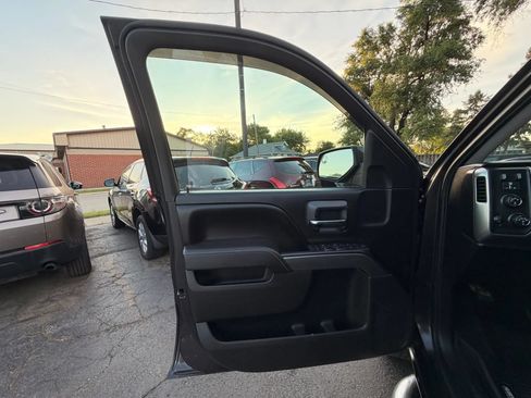 Used 2015 Chevrolet Silverado 1500 LT w/ All Star Edition AWD/4WD image 9