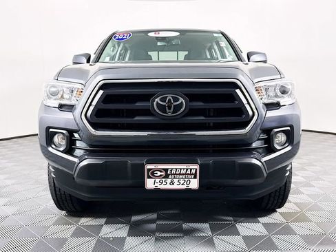 Certified 2021 Toyota Tacoma SR5 image 2