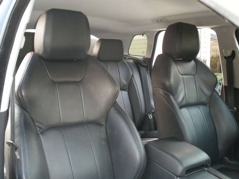 Used 2019 Land Rover Range Rover Evoque AWD/4WD image 23