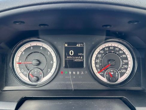 Used 2023 RAM 1500 Tradesman w/ Power & Remote Entry Group image 17