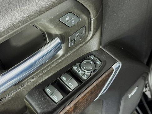 Used 2020 GMC Sierra 2500 Denali w/ Denali Ultimate Package image 20