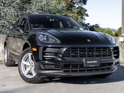 Certified 2021 Porsche Macan AWD/4WD image 9