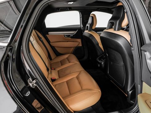 Used 2017 Volvo S90 T6 Momentum w/ Vision Package image 39