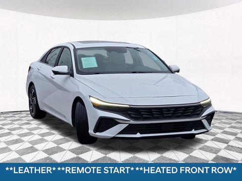 Certified 2024 Hyundai Elantra Limited image 4
