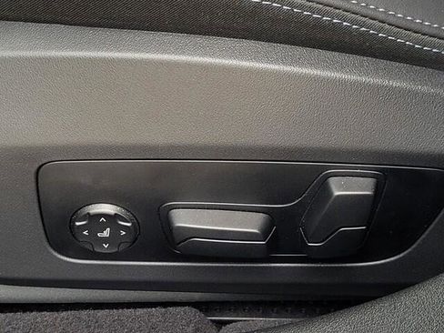 Certified 2025 BMW M235i xDrive M235i xDrive w/ M Performance Package image 24