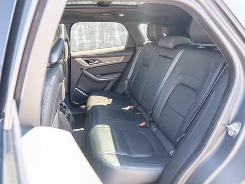 Used 2022 Jaguar F-PACE S AWD/4WD image 33