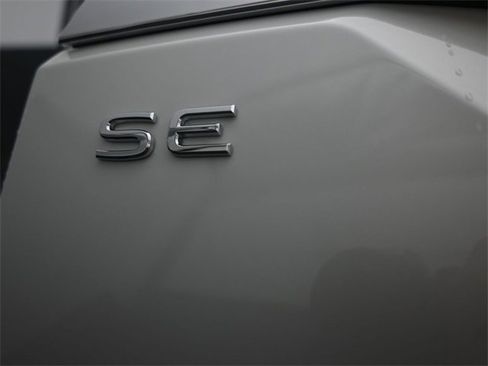 New 2026 Volkswagen Atlas SE image 16