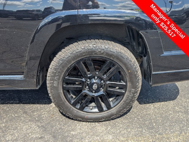 Used 2019 Toyota 4Runner Limited AWD/4WD image 18