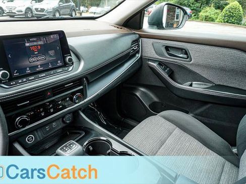 Used 2021 Nissan Rogue S FWD image 26