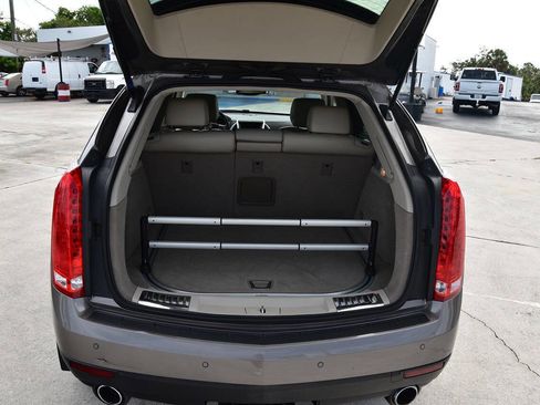 Used 2011 Cadillac SRX Luxury FWD image 8