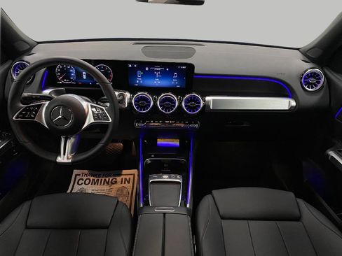 Used 2026 Mercedes-Benz GLB 250 4MATIC image 21