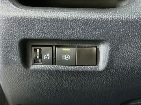 Used 2023 Toyota RAV4 LE image 17