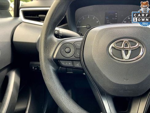 Used 2023 Toyota Corolla LE image 17
