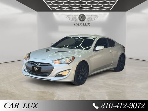 Used 2016 Hyundai Genesis 3.8 RWD image 1