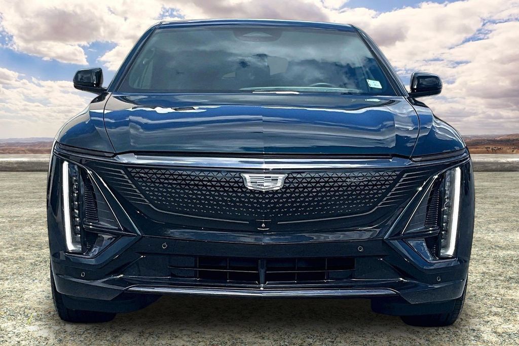 Certified 2024 Cadillac Lyriq Sport AWD/4WD image 2