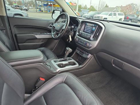 Used 2018 Chevrolet Colorado ZR2 w/ ZR2 Dusk Special Edition image 47