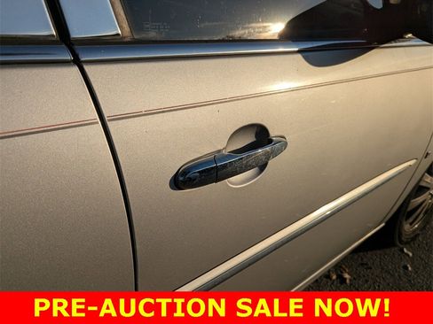 Used 2008 Buick LaCrosse CXL w/ Driver Confidence Package image 16