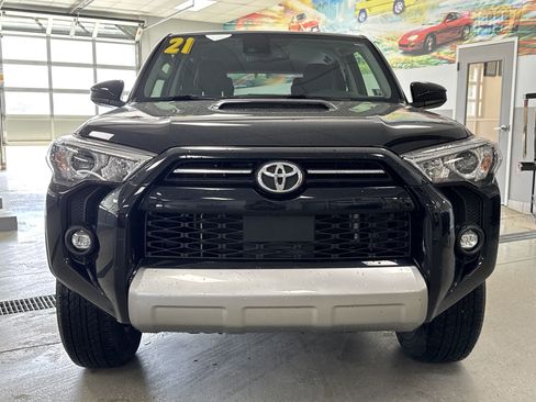 Used 2021 Toyota 4Runner TRD Off-Road image 7