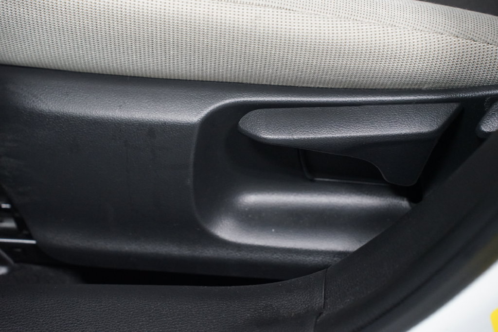 Certified 2023 Toyota Corolla LE FWD image 30