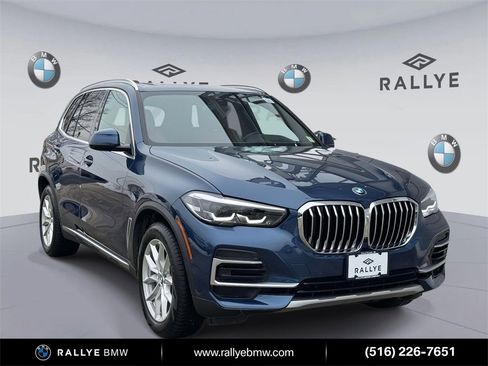 Used 2023 BMW X5 xDrive40i w/ Premium Package image 1